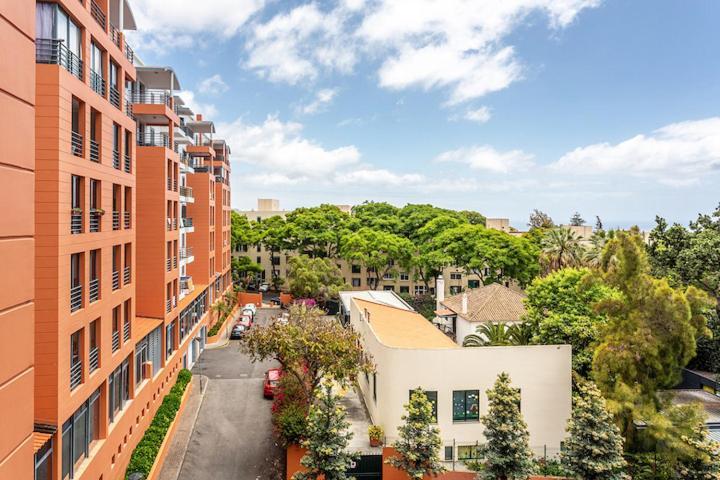 Mcr Funchal Apartment Ngoại thất bức ảnh